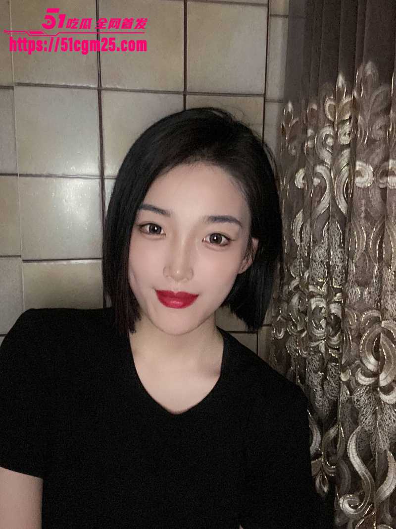 山东大奶淫妻 周叶 婚后和男友偷情  1