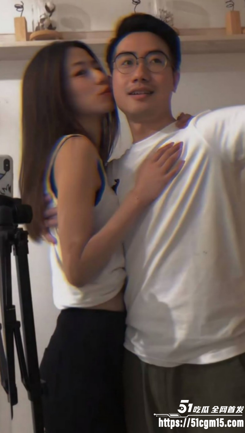 优衣库女主余艺抖音被扒出02