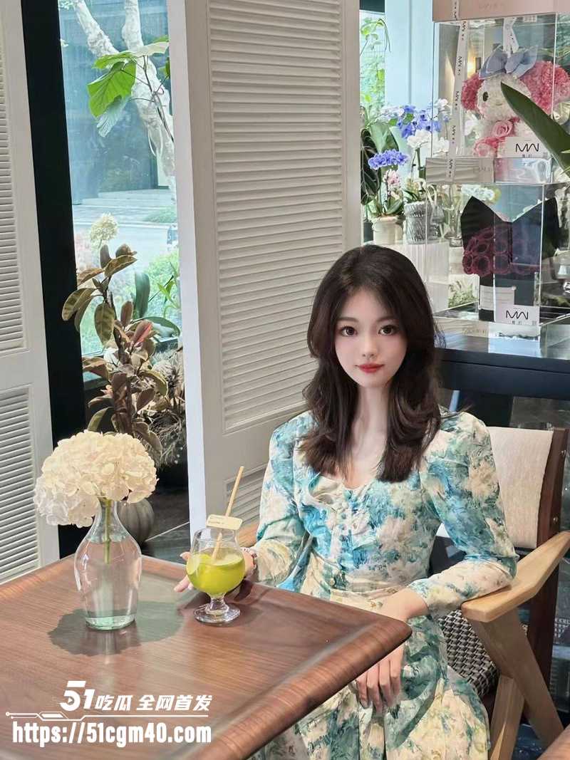拜金女校花 王晓静 露脸性爱视频 2 拜金女校花 王晓静 露脸性爱视频 2