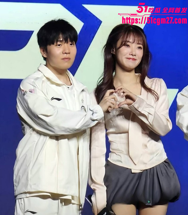 IG职业选手Rookie女友撕逼事件04