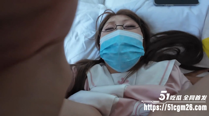 JK辣妹 金毛小蛋糕 性爱自拍   3