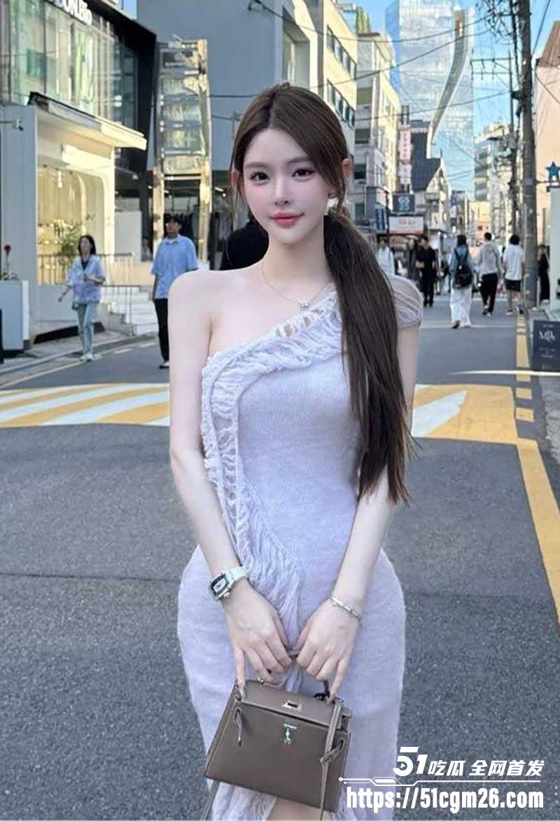 特约炮大神三火约操上海嫩模KK情趣高潮视频流出3拷贝