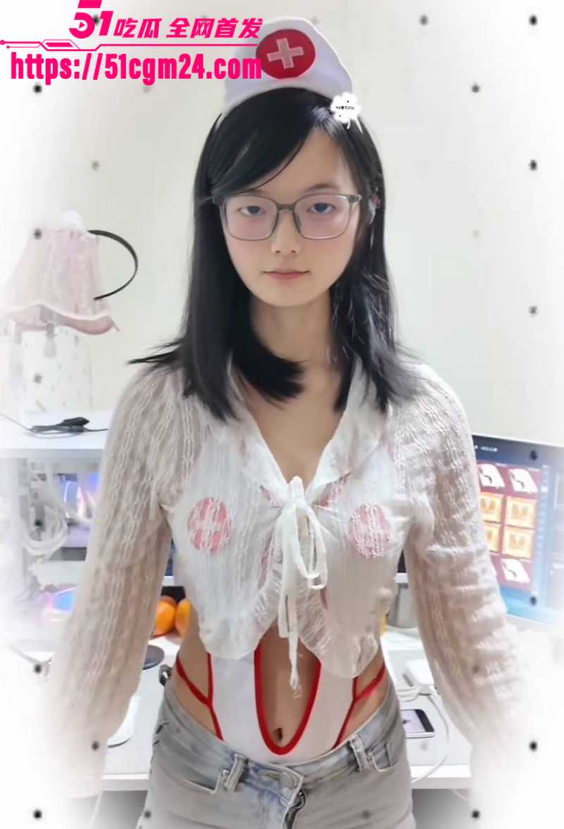 萝莉网黄少女罗老师裸舞性爱合集 3 拷贝