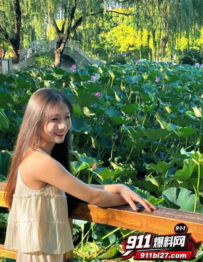 男网红李老板出轨 58 男网红李老板出轨 58