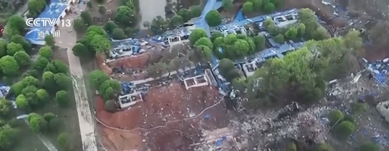湖南浏阳烟花厂突发严重爆炸事故现场视频流出