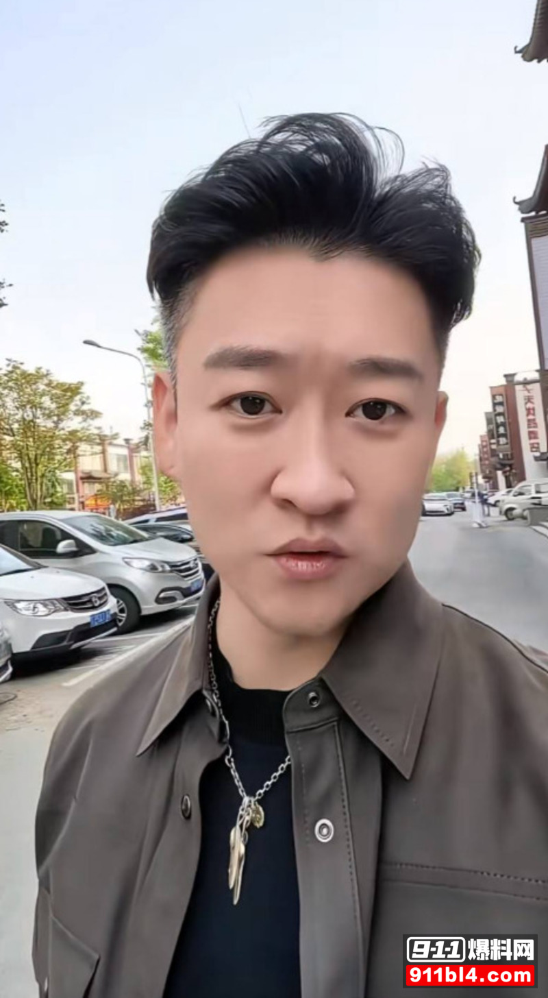 曹云金醉酒接吻 3 曹云金醉酒接吻 3