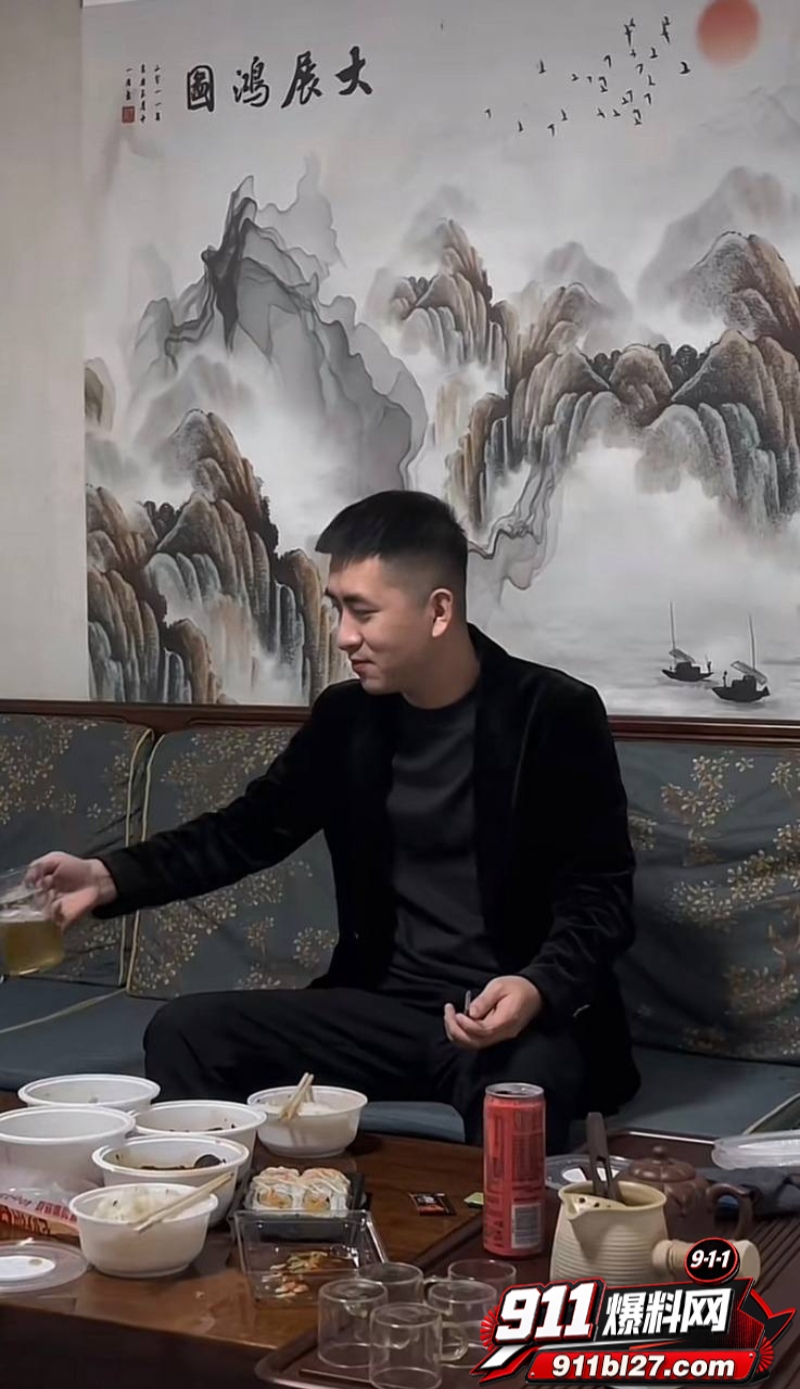 男网红李老板出轨 9 男网红李老板出轨 9