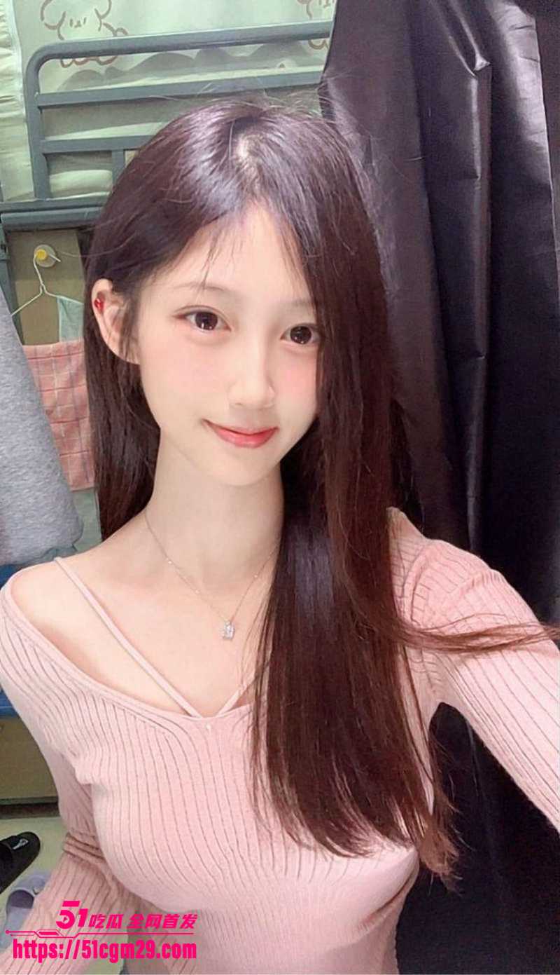 重庆工商大学反差婊 吴佳琪 自慰私拍 4 重庆工商大学反差婊 吴佳琪 自慰私拍 4
