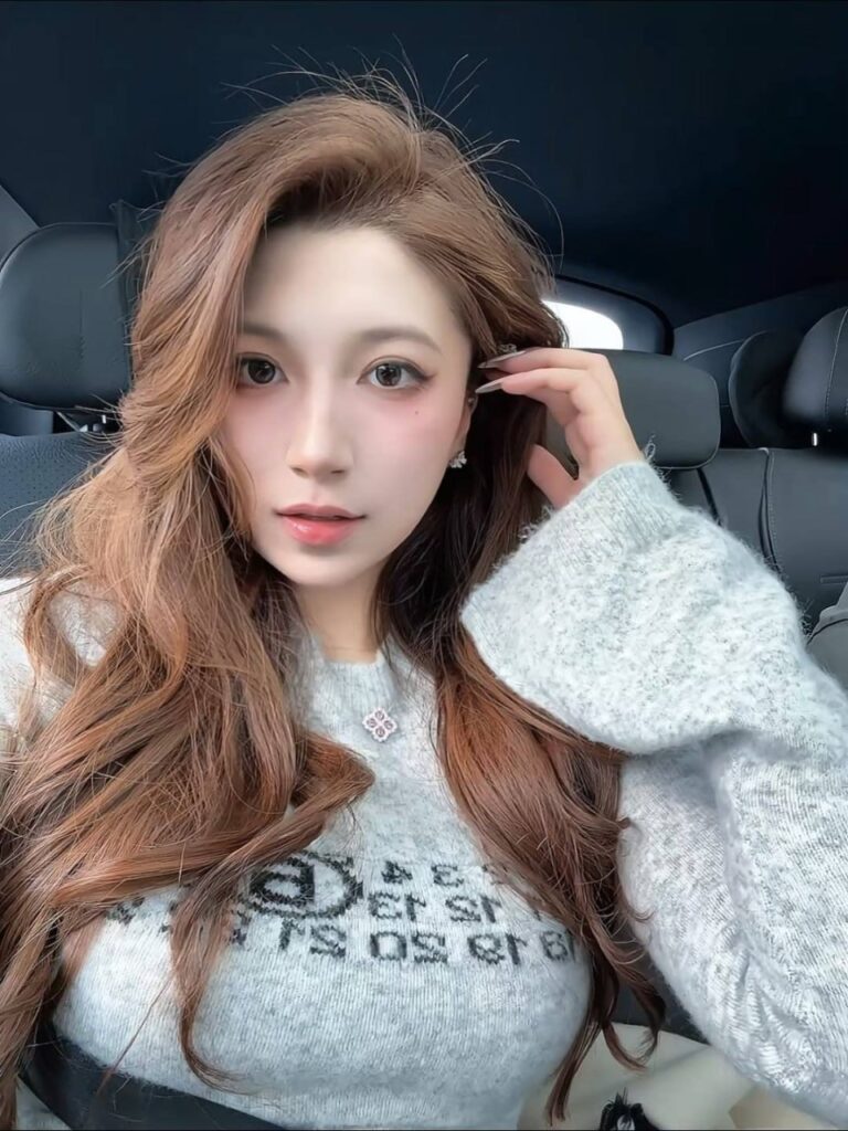 70万粉丝抖音女神一只顶美官宣下海大尺度成人片曝光