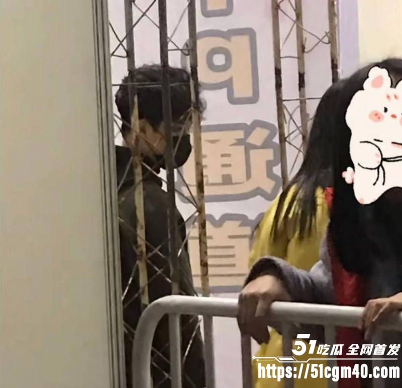 网络歌手艾辰被曝隐婚出轨操粉05 网络歌手艾辰被曝隐婚出轨操粉05