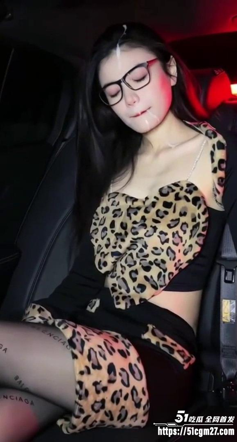 高颜值网红 不想早起的崽崽 AI换脸视频 2