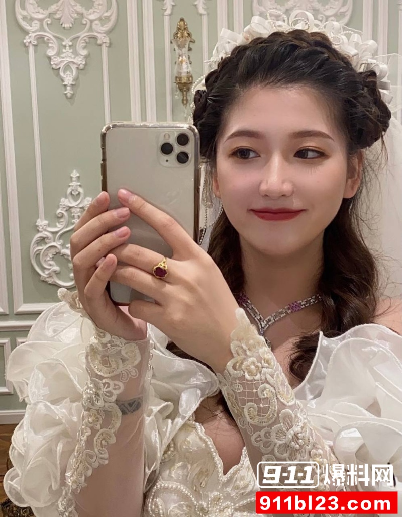 百万粉珠宝女博主控诉丈夫出轨女助理 48