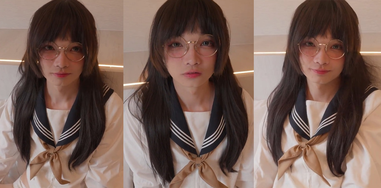 超可爱反差男娘 Aroma 在床上被男主绑住肉棒用肛塞调教插入后 强制撸管让他射精