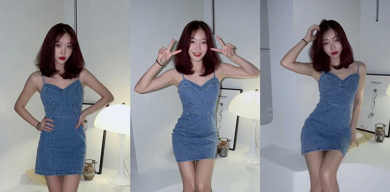 极品少女酒店服侍金主 跪床口交深喉吞吐 身穿制服对镜后入 骚到没边！