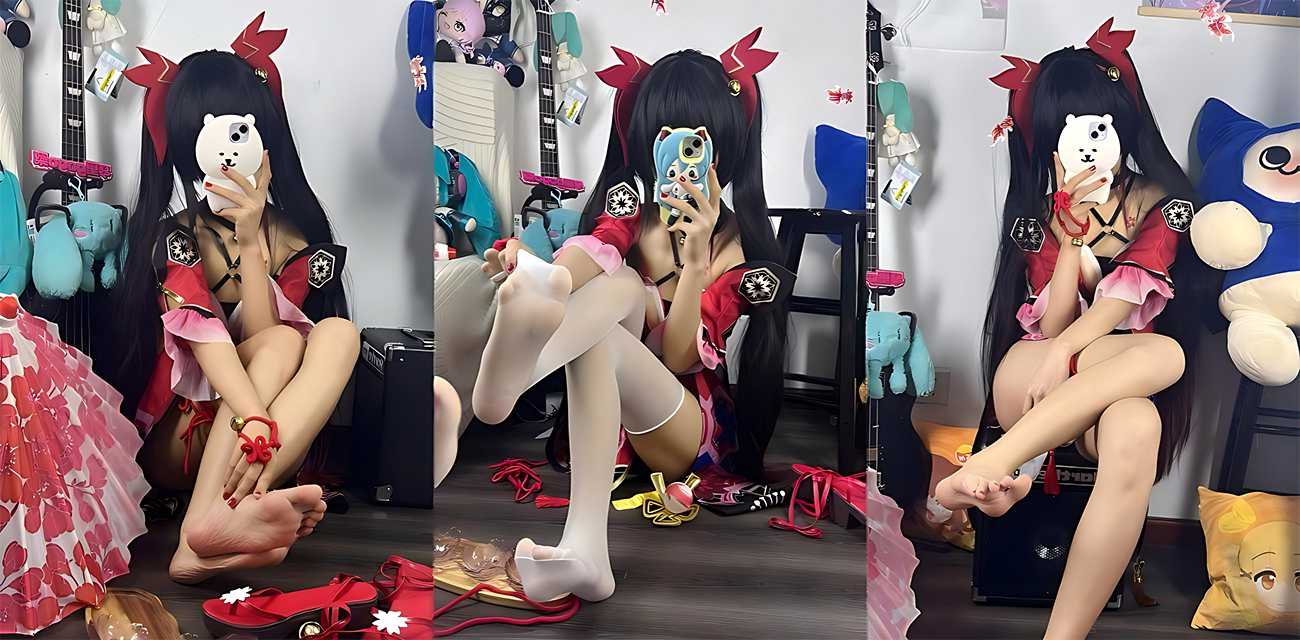 二次元福利姬 琴里gogo梨 cos星穹铁道花火 玉足韵律起伏与琴长 瞬间绞杀足控！