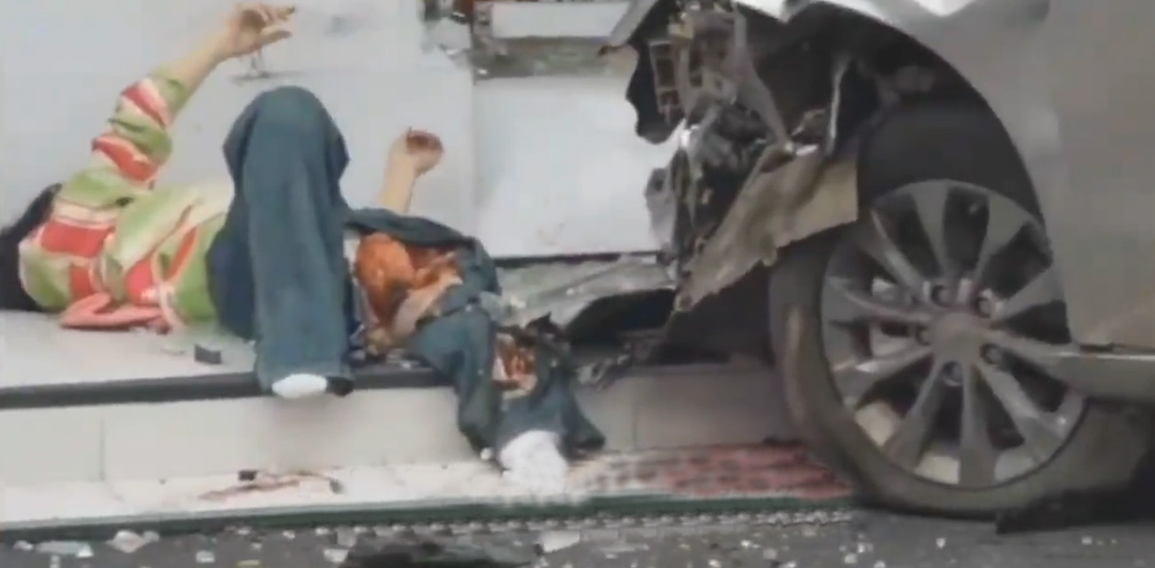 江西南昌惨烈车祸 母女购物后遭网约车飞来横祸冲向便利店 现场惨不忍睹！